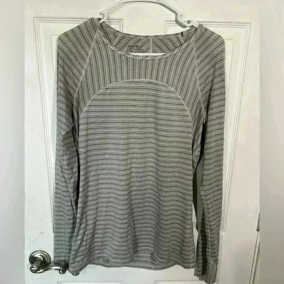 Eddie Bauer Women's Size Small Long Sleeve Shirt Gray/White Stripe. Layering. - Picture 1 of 9